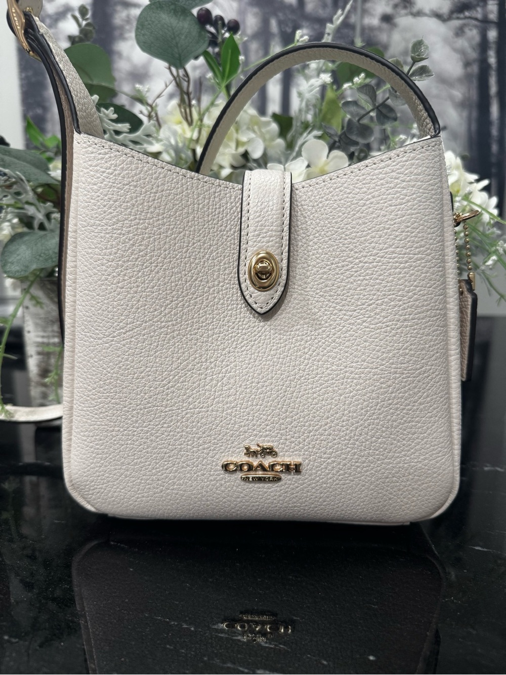 COACH Hadley Mini Crossbody in Chalk pebbled leather - Picture 2 of 11